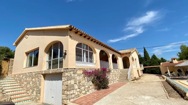 3 soverom Villa til salgs i Benissa med svømmebasseng - € 849 500 (Ref: 9820749)