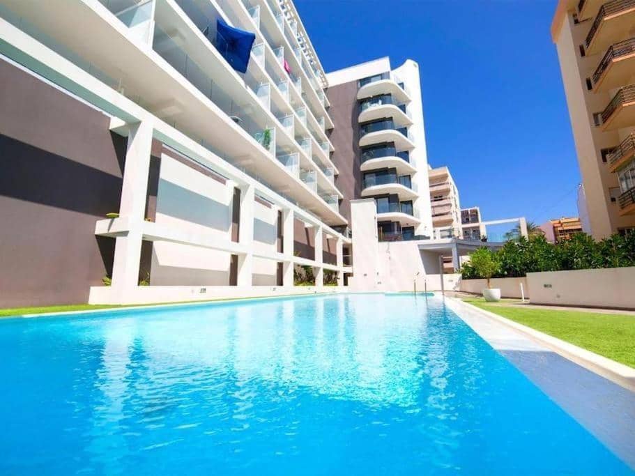 2 soveværelse Lejlighed til salg i Calpe / Calp med swimmingpool - € 429.000 (Ref: 9823106)