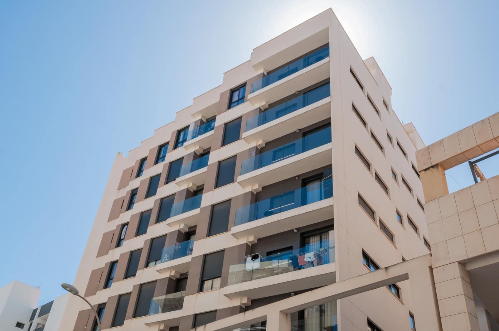 2 soveværelse Lejlighed til salg i Calpe / Calp med swimmingpool - € 429.000 (Ref: 9823106)