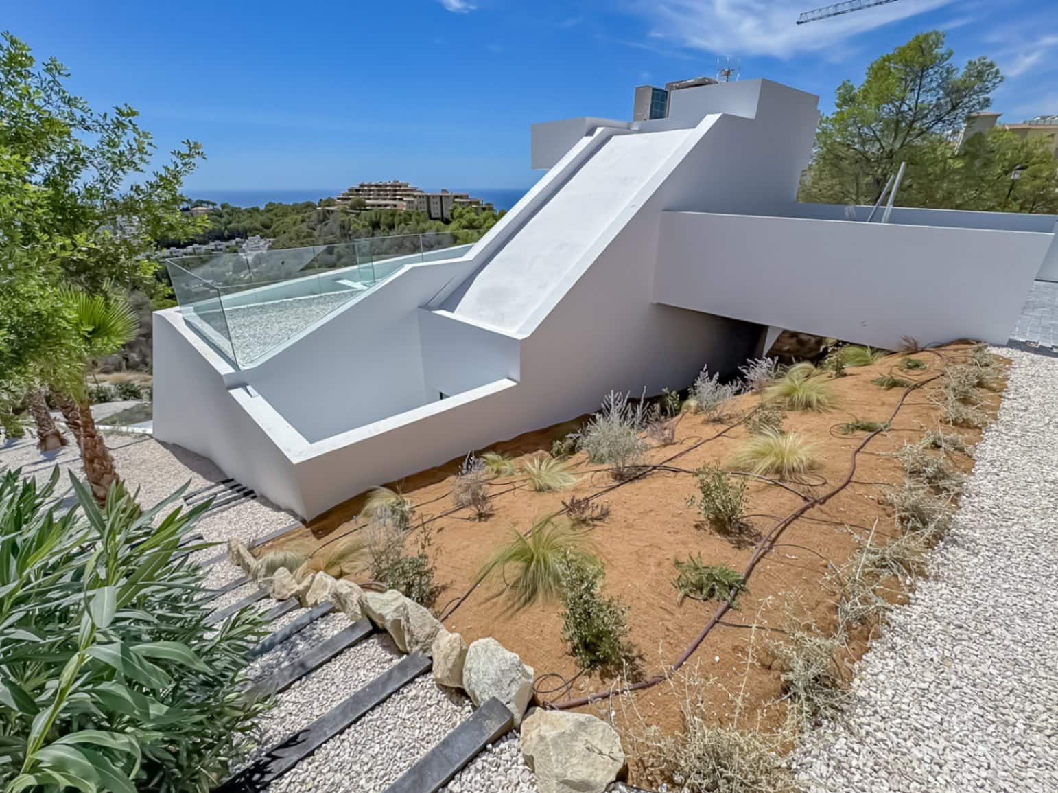 4 bedroom Villa for sale in Altea with pool - € 2,290,000 (Ref: 9823108)