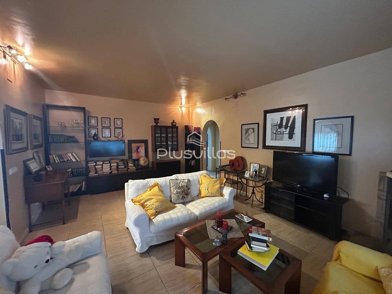 2 bedroom Villa for sale in Benitachell / Benitatxell - € 475,000 (Ref: 9827175)