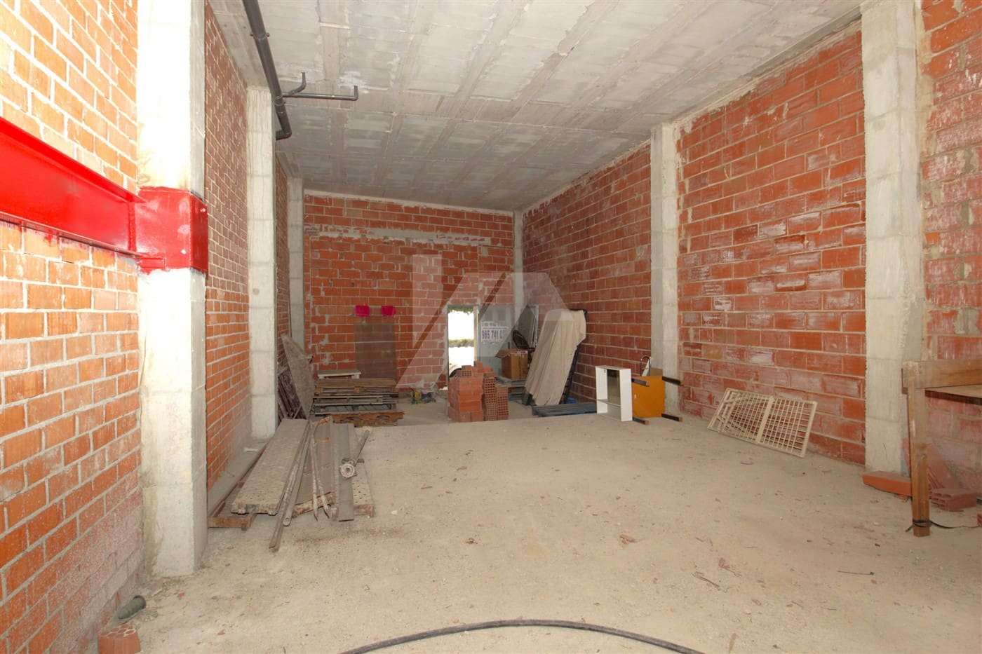 Local Comercial en Teulada en venta con piscina - 150.000 € (Ref: 9836738)