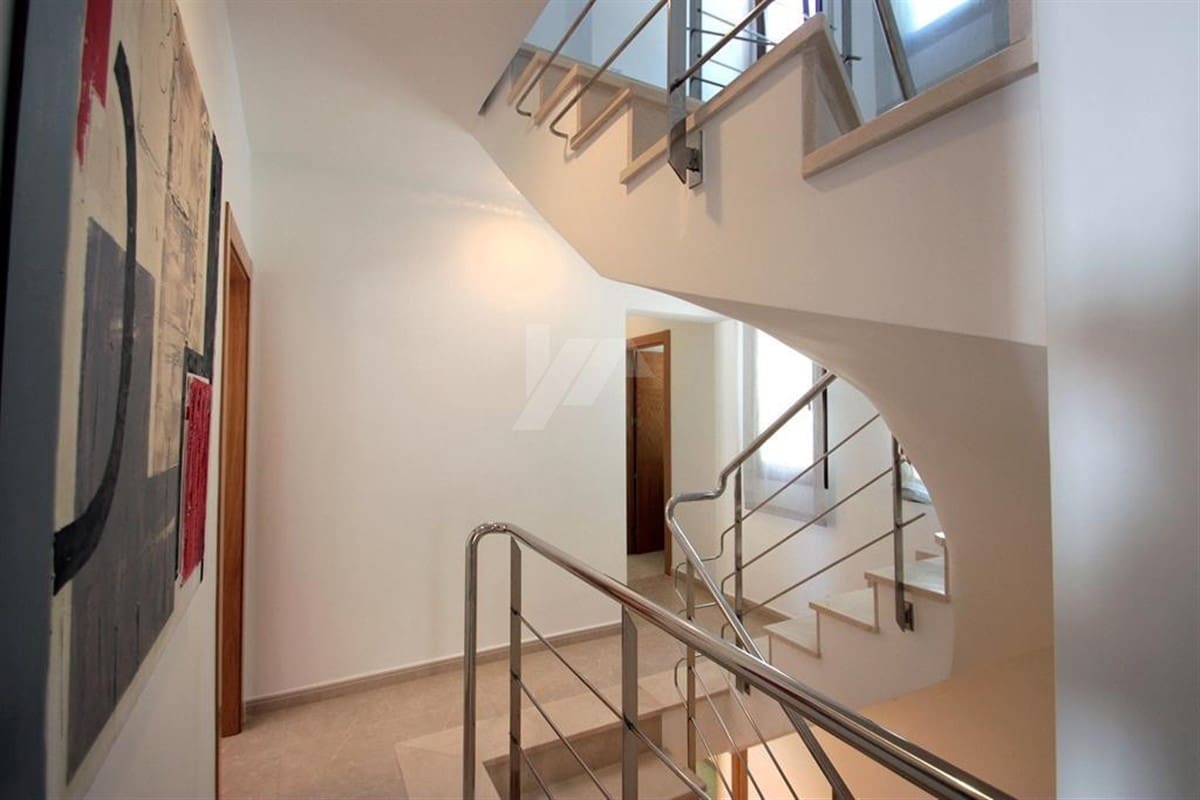 6 soverom Villa til salgs i Moraira med svømmebasseng - € 2 700 000 (Ref: 9836741)