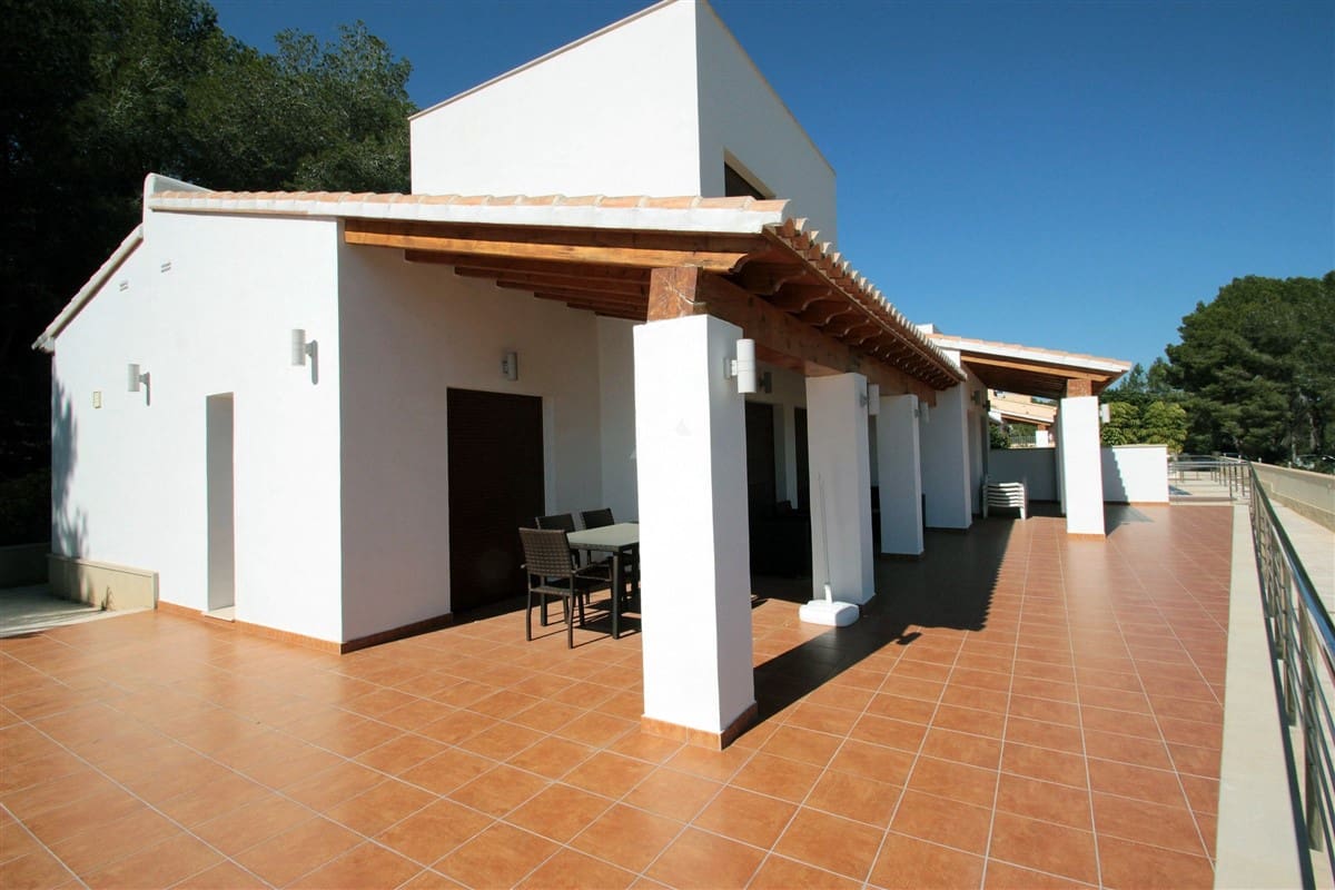 6 soverom Villa til salgs i Moraira med svømmebasseng - € 2 700 000 (Ref: 9836741)