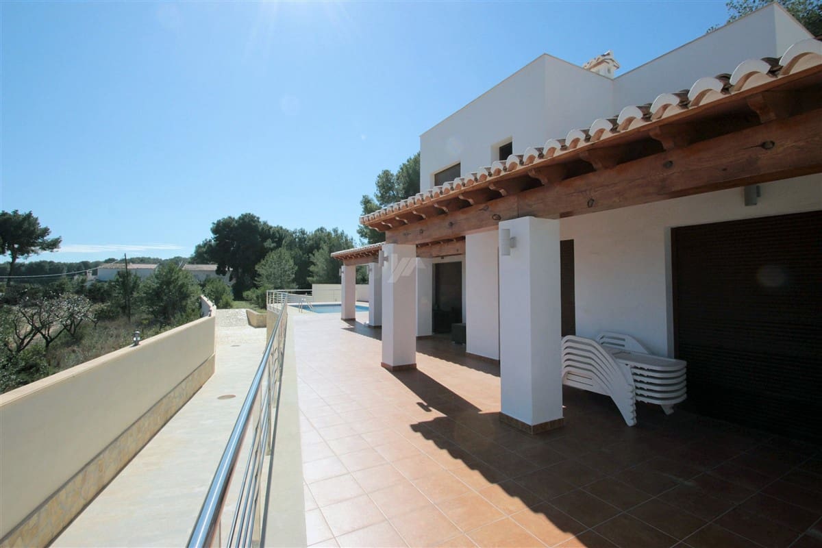 6 soverom Villa til salgs i Moraira med svømmebasseng - € 2 700 000 (Ref: 9836741)