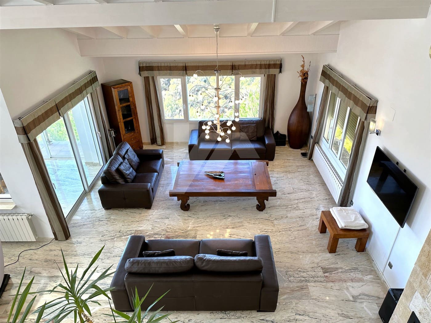 3 bedroom Villa for sale in Moraira with pool - € 990,000 (Ref: 9839650)