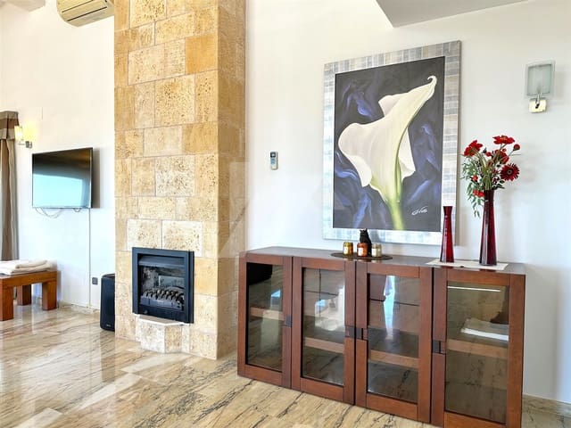 3 soverom Villa til salgs i Pinar del Advocat - Cometa, Teulada-Moraira med svømmebasseng - € 990 000 (Ref: 9839650)