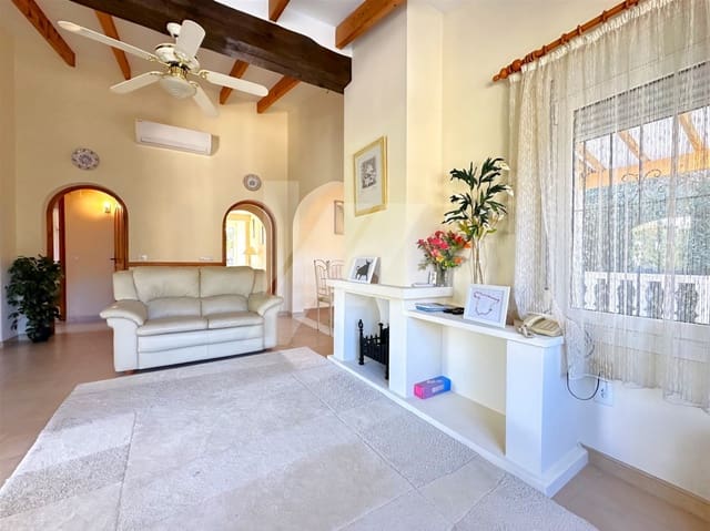 4 sovrum Villa till salu i Benissa med pool - 650 000 € (Ref: 9839660)