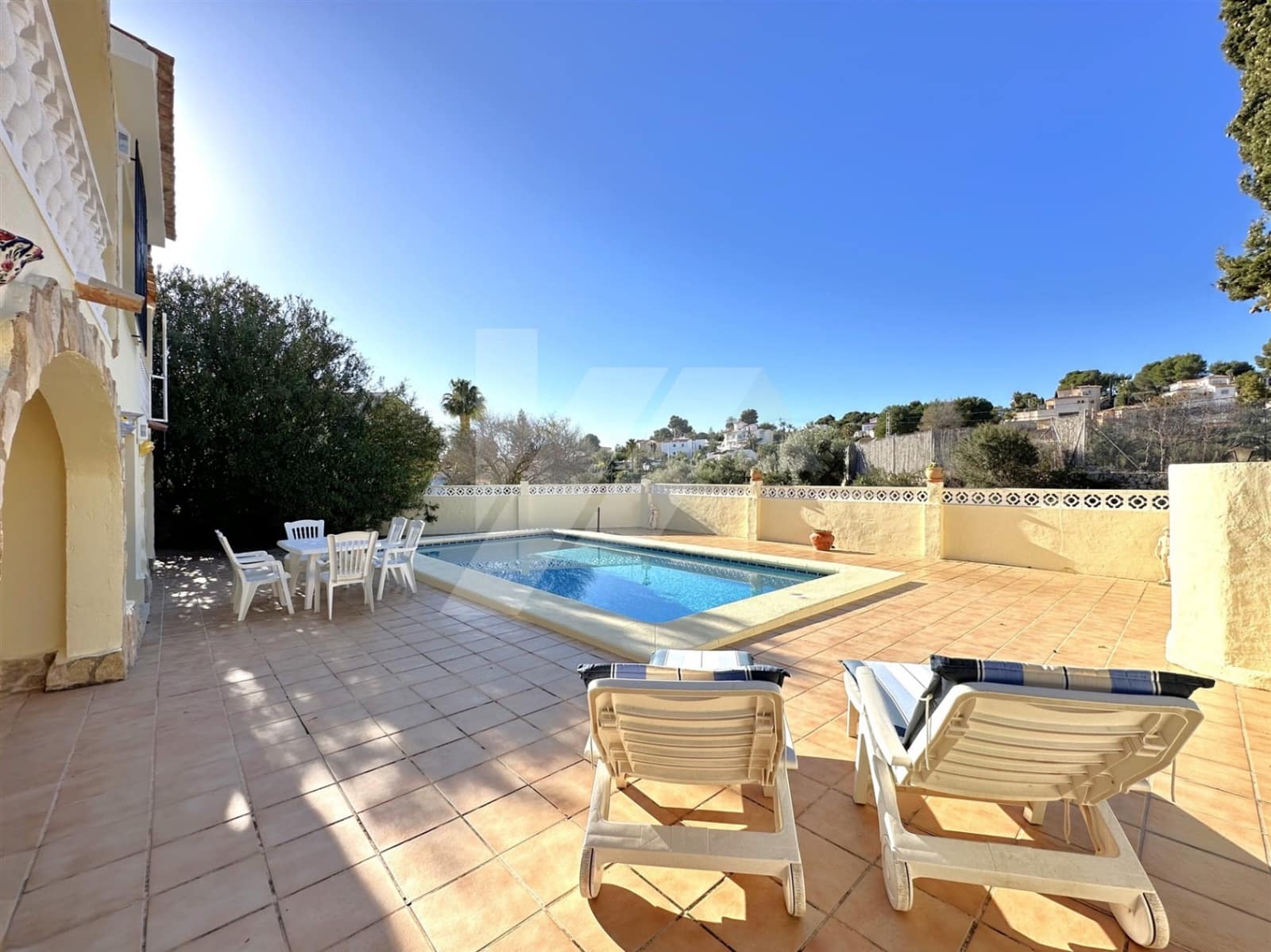 4 bedroom Villa for sale in Benissa with pool - € 650,000 (Ref: 9839660)