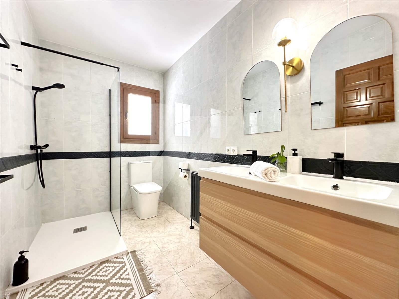 3 soverom Villa til salgs i Moraira med svømmebasseng - € 895 000 (Ref: 9839661)