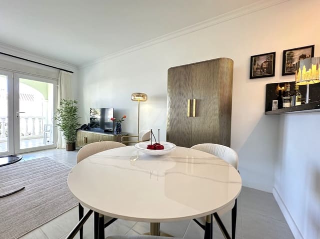 2 slaapkamer Appartement te koop in Benissa met zwembad - € 335.000 (Ref: 9839662)