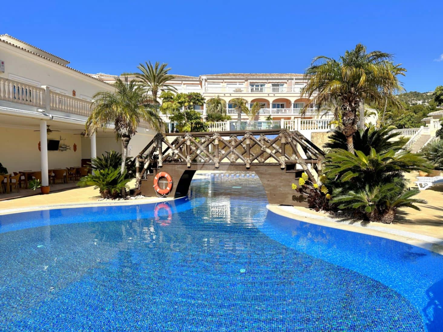 2 bedroom Apartment for sale in Benissa with pool - € 335,000 (Ref: 9839662)