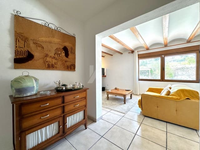 3 sypialnia Willa na sprzedaż w Teulada Pueblo, Teulada-Moraira z basenem - 595 000 € (Ref: 9839664)