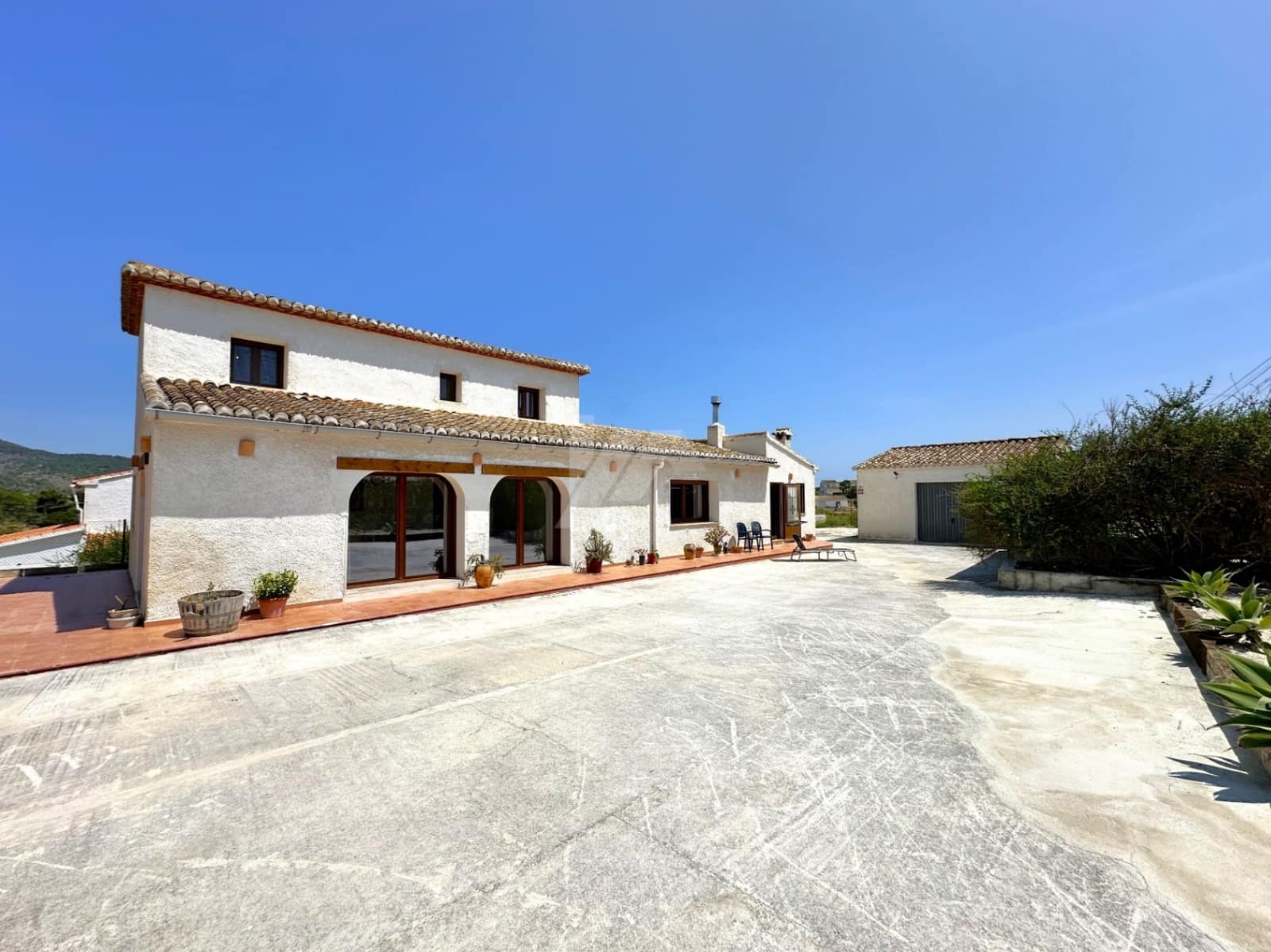 3 sypialnia Willa na sprzedaż w Teulada z basenem - 595 000 € (Ref: 9839664)
