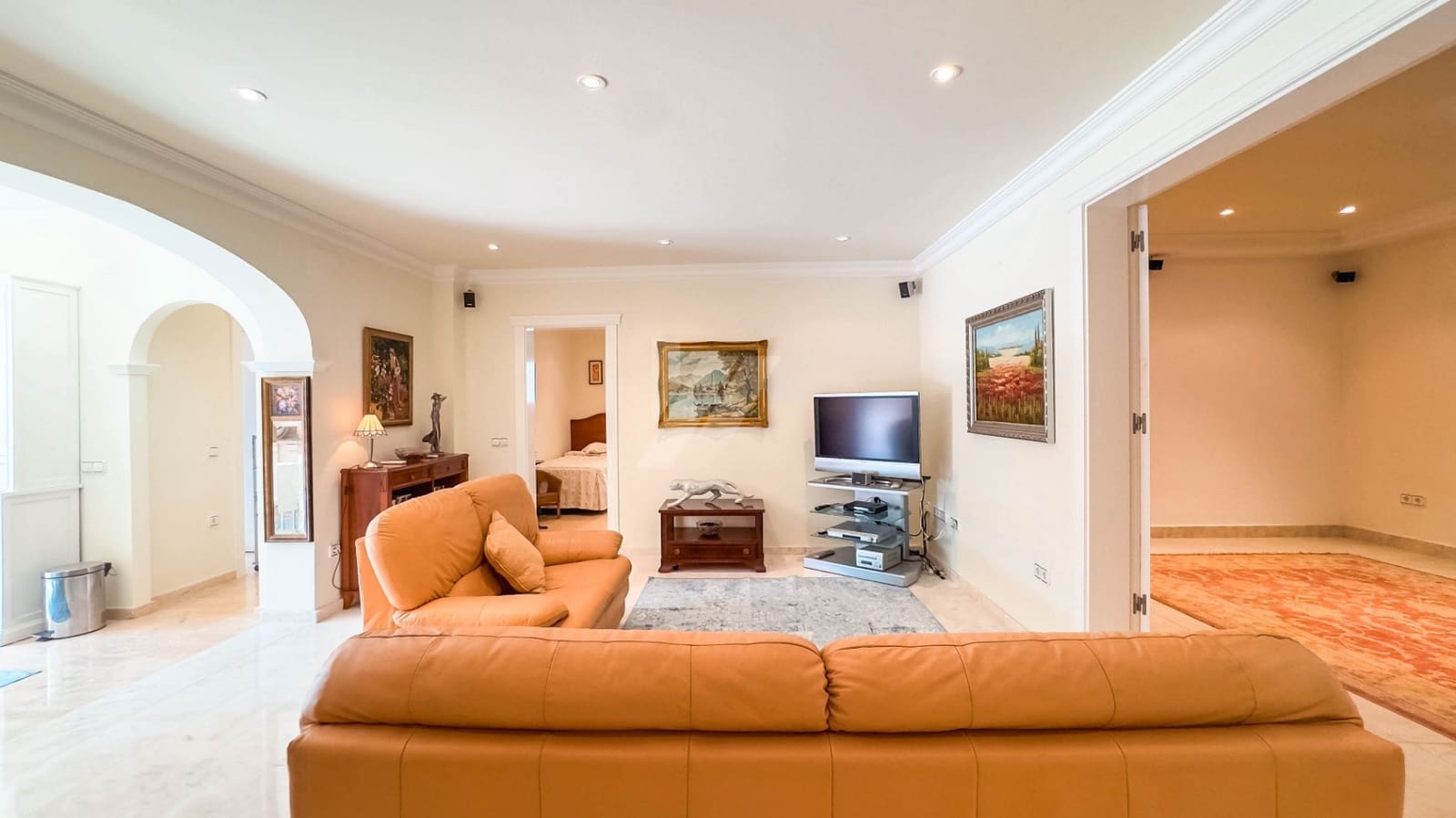 6 soverom Villa til salgs i Moraira med svømmebasseng - € 1 950 000 (Ref: 9839665)