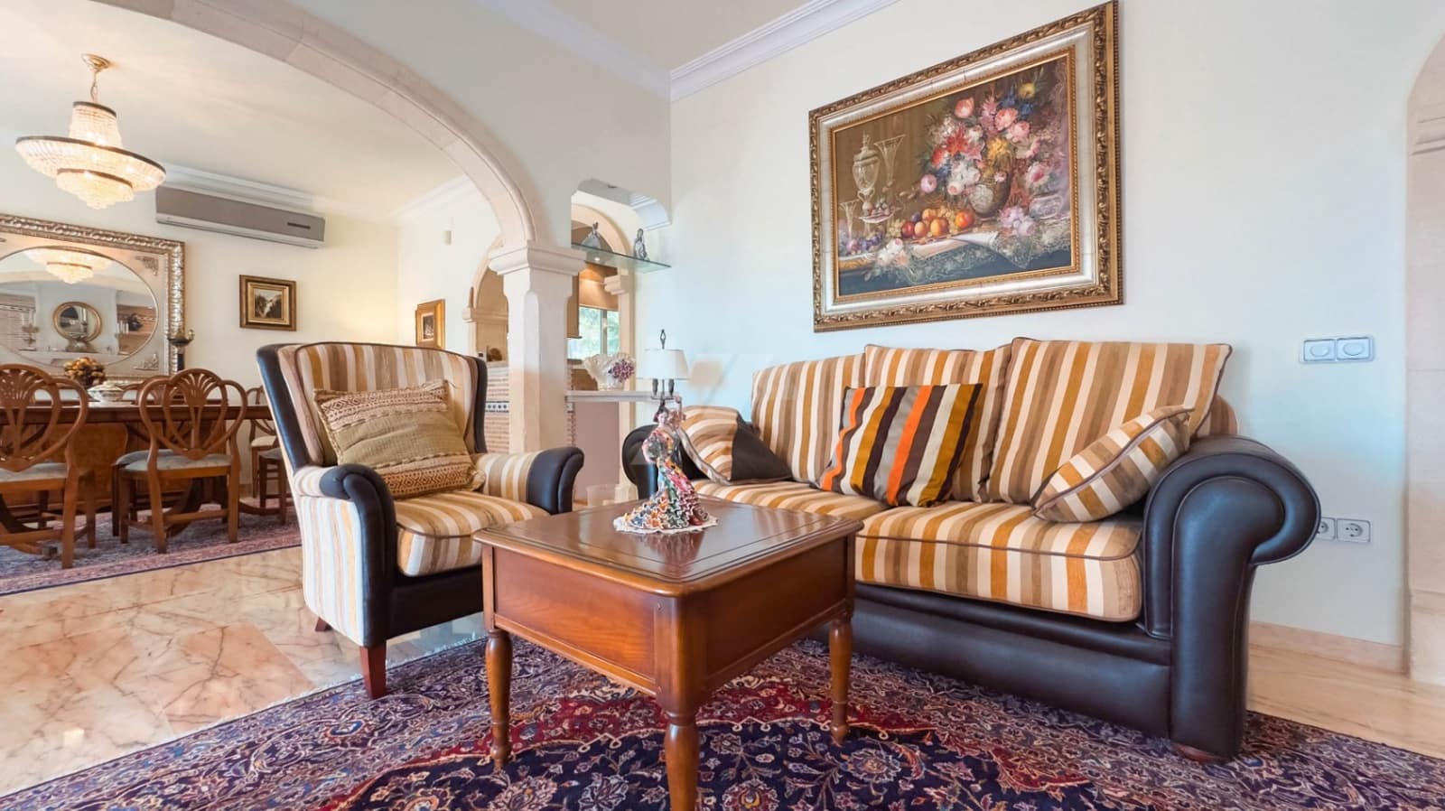 6 soverom Villa til salgs i Moraira med svømmebasseng - € 1 950 000 (Ref: 9839665)