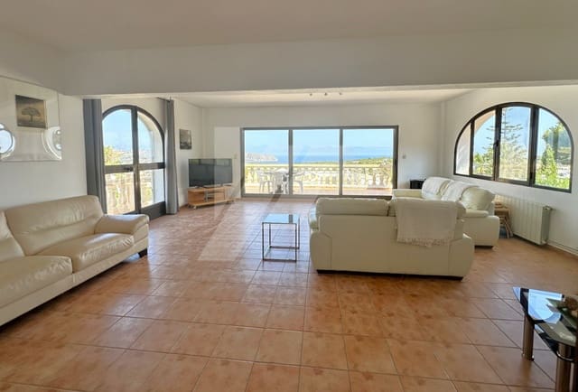 3 soverom Villa til salgs i Casco Urbano, Teulada-Moraira med svømmebasseng - € 805 000 (Ref: 9839666)