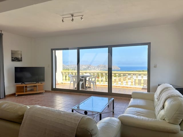 3 soverom Villa til salgs i Casco Urbano, Teulada-Moraira med svømmebasseng - € 805 000 (Ref: 9839666)