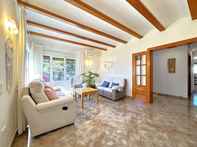 5 sypialnia Willa na sprzedaż w Benissa z basenem - 1 190 000 € (Ref: 9847424)
