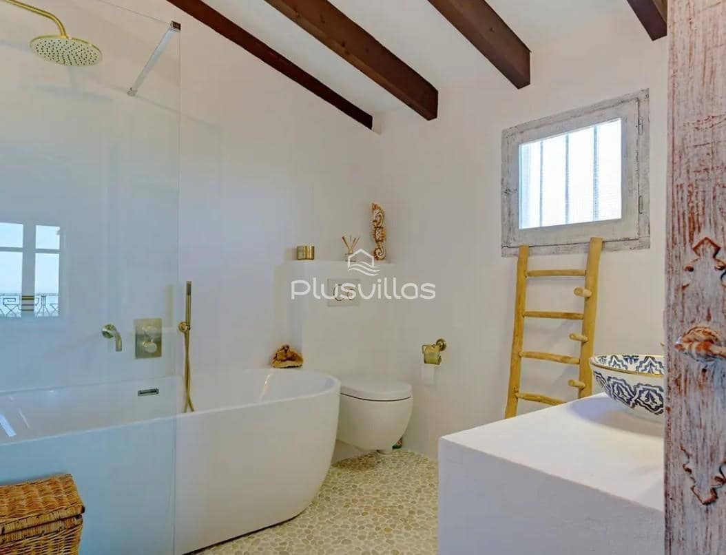 6 soverom Villa til salgs i Benissa med svømmebasseng - € 1 685 000 (Ref: 9862110)
