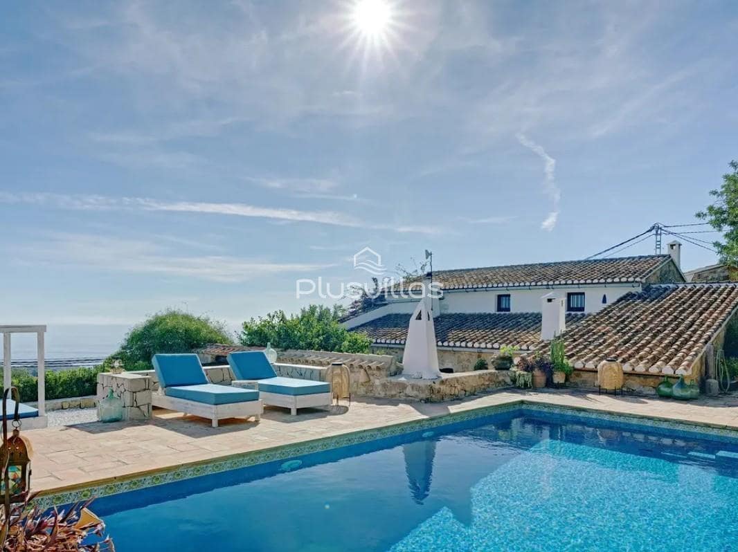 6 soverom Villa til salgs i Benissa med svømmebasseng - € 1 685 000 (Ref: 9862110)