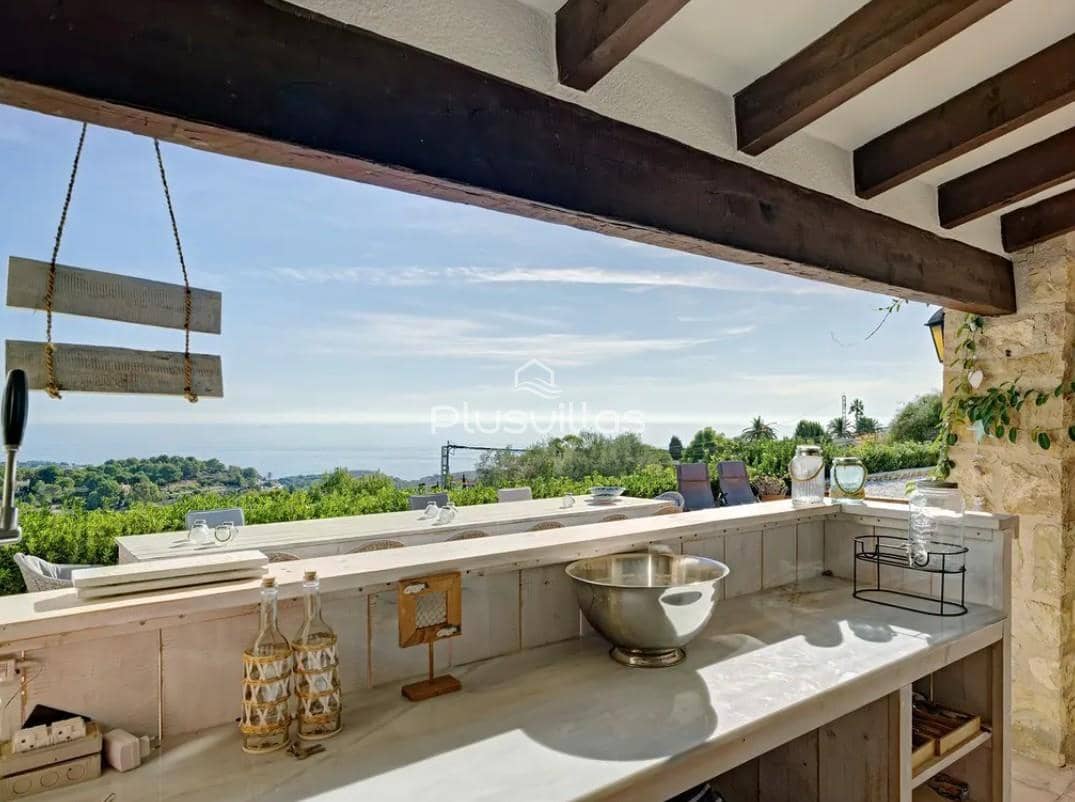 6 soverom Villa til salgs i Benissa med svømmebasseng - € 1 685 000 (Ref: 9862110)