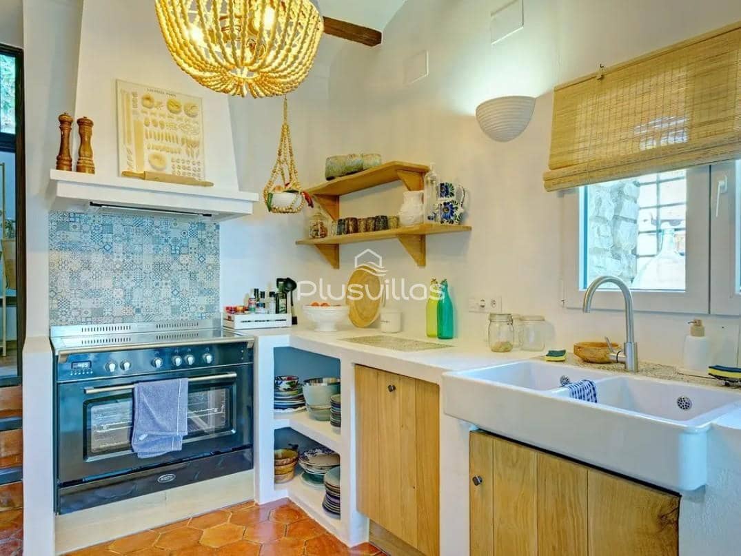 6 soverom Villa til salgs i Benissa med svømmebasseng - € 1 685 000 (Ref: 9862110)