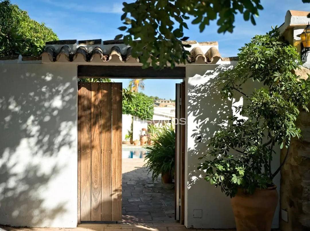 6 soverom Villa til salgs i Benissa med svømmebasseng - € 1 685 000 (Ref: 9862110)