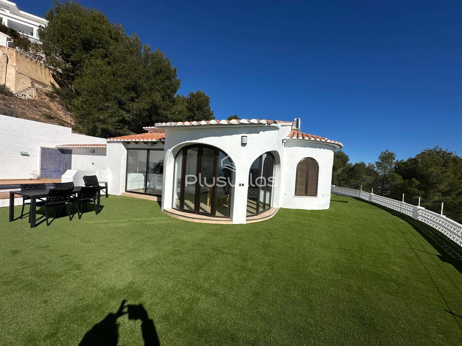 3 sypialnia Willa na sprzedaż w Calpe / Calp z basenem - 725 000 € (Ref: 9862111)