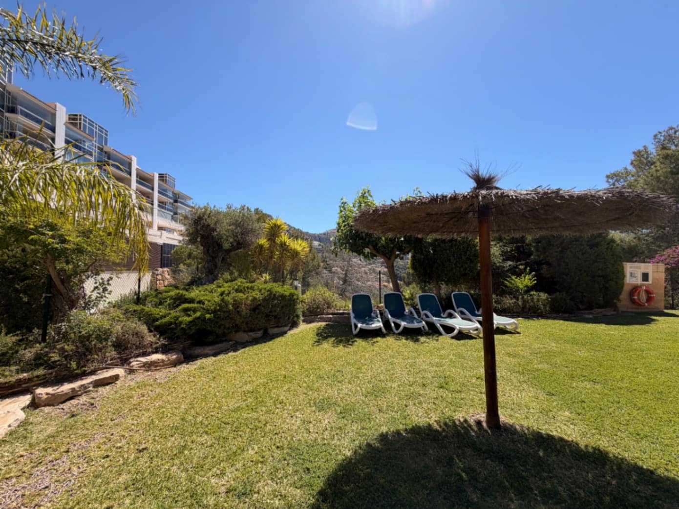 2 bedroom Apartment for sale in Altea with pool - € 375,000 (Ref: 9867269)