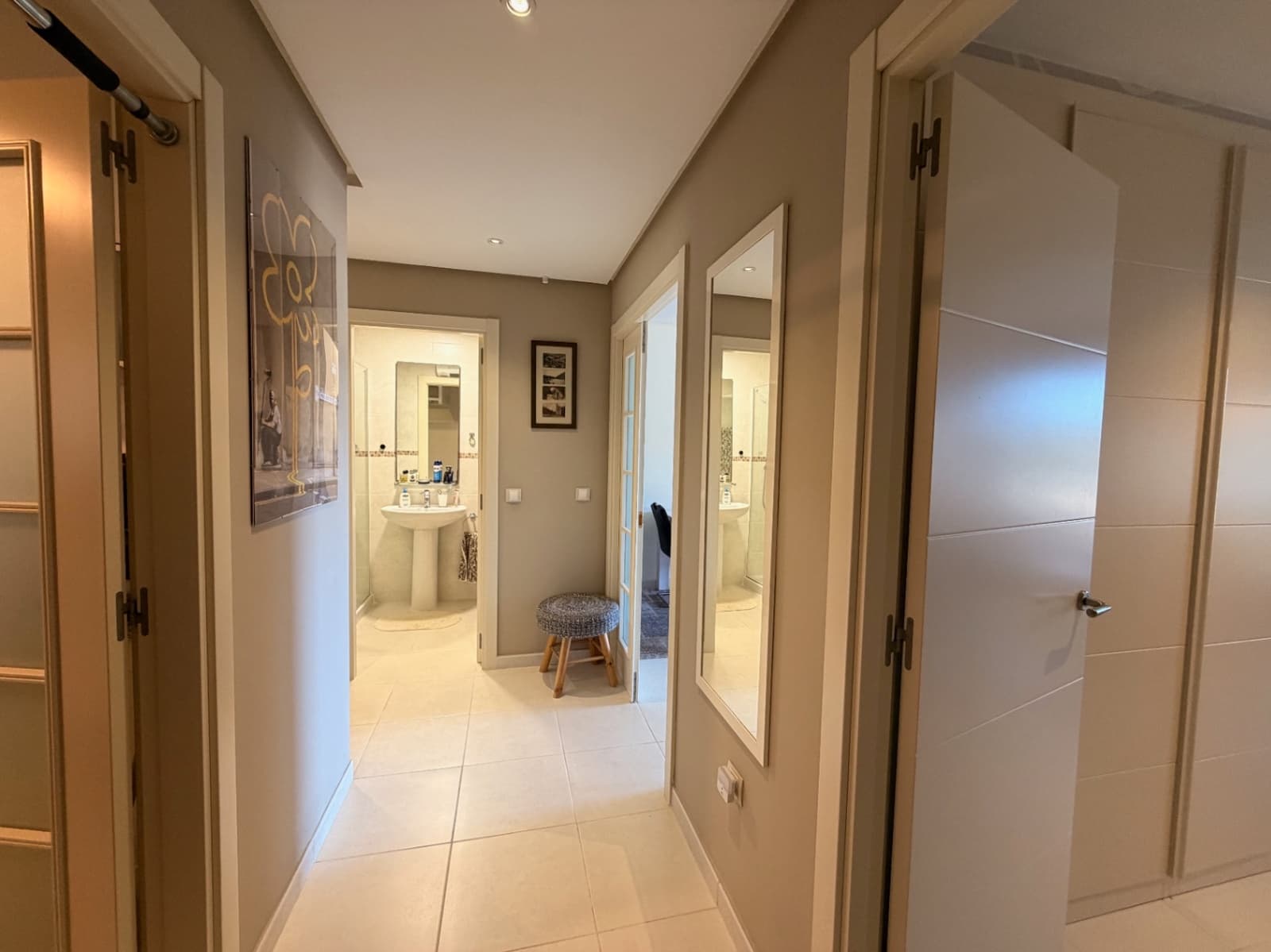 2 bedroom Apartment for sale in Altea with pool - € 375,000 (Ref: 9867269)