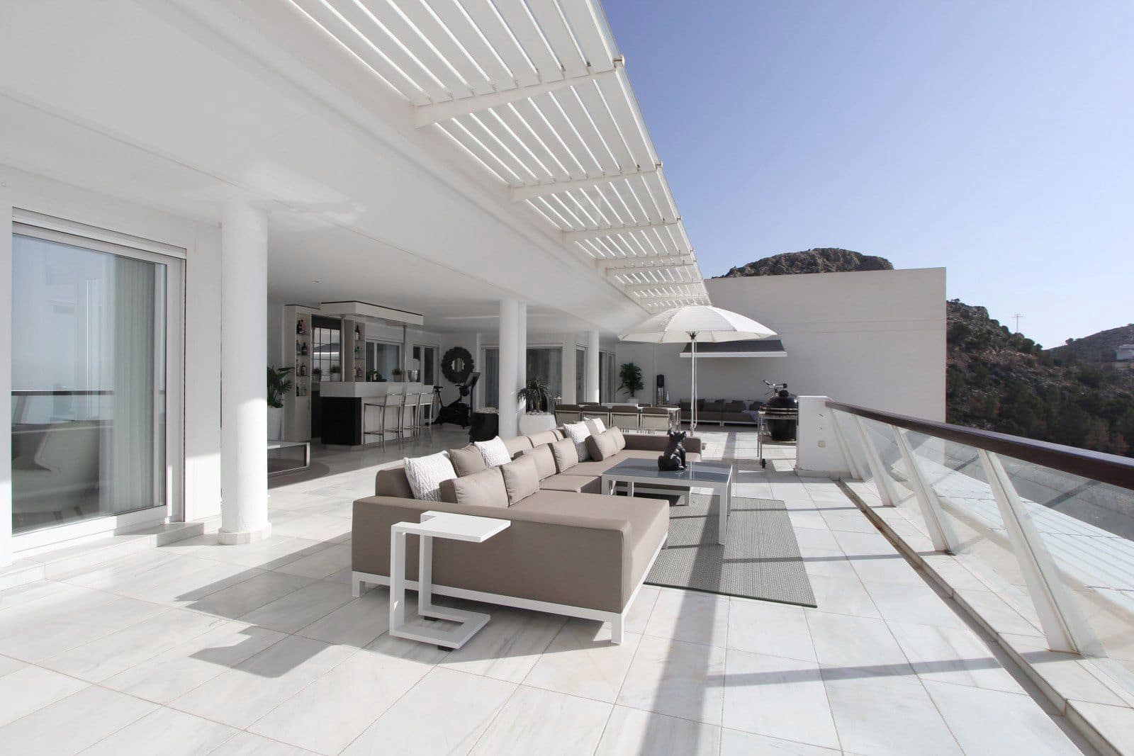 4 sypialnia Apartament na sprzedaż w Altea z basenem - 1 490 000 € (Ref: 9876734)