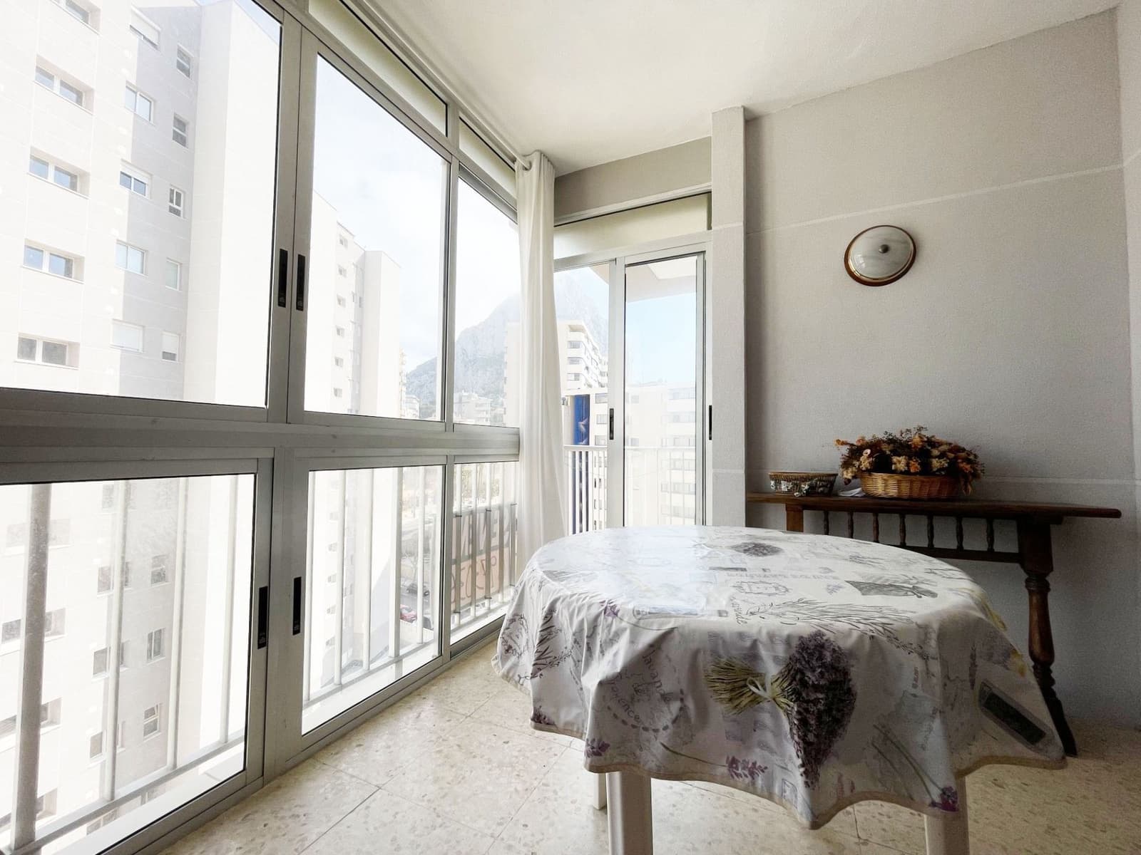 2 bedroom Apartment for sale in Calpe / Calp with pool - € 279,000 (Ref: 9879213)