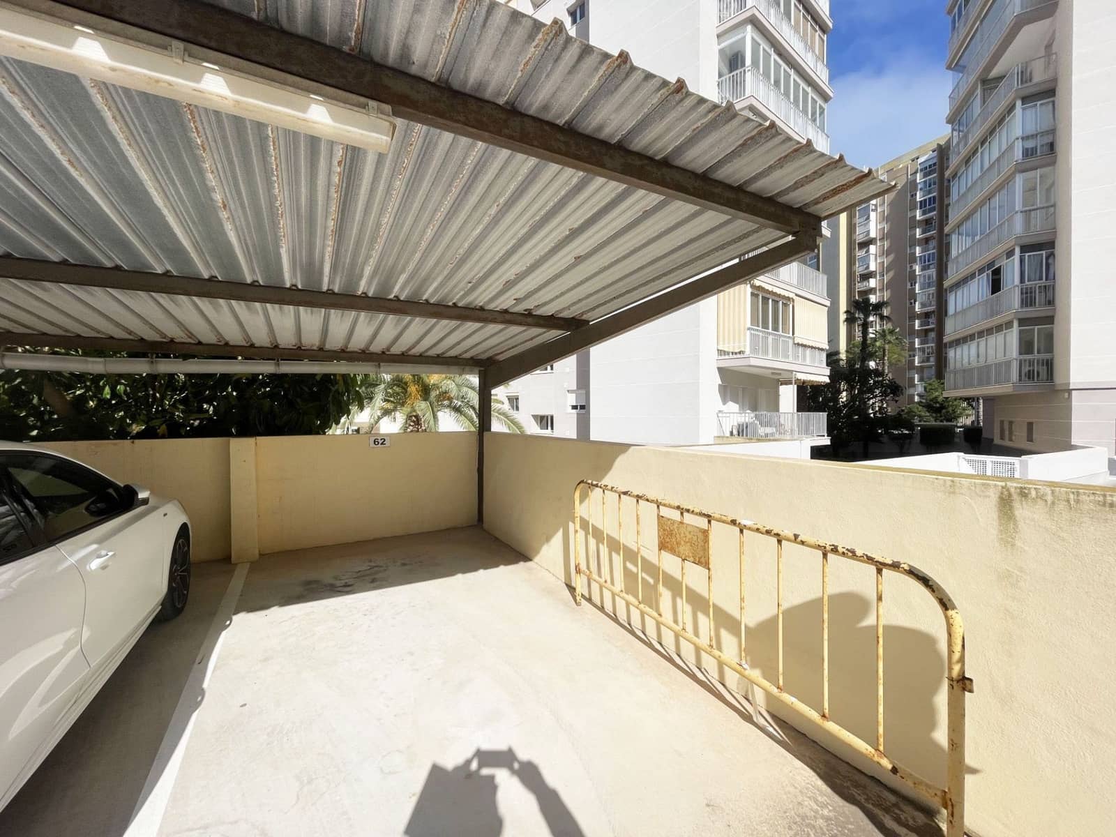2 bedroom Apartment for sale in Calpe / Calp with pool - € 279,000 (Ref: 9879213)