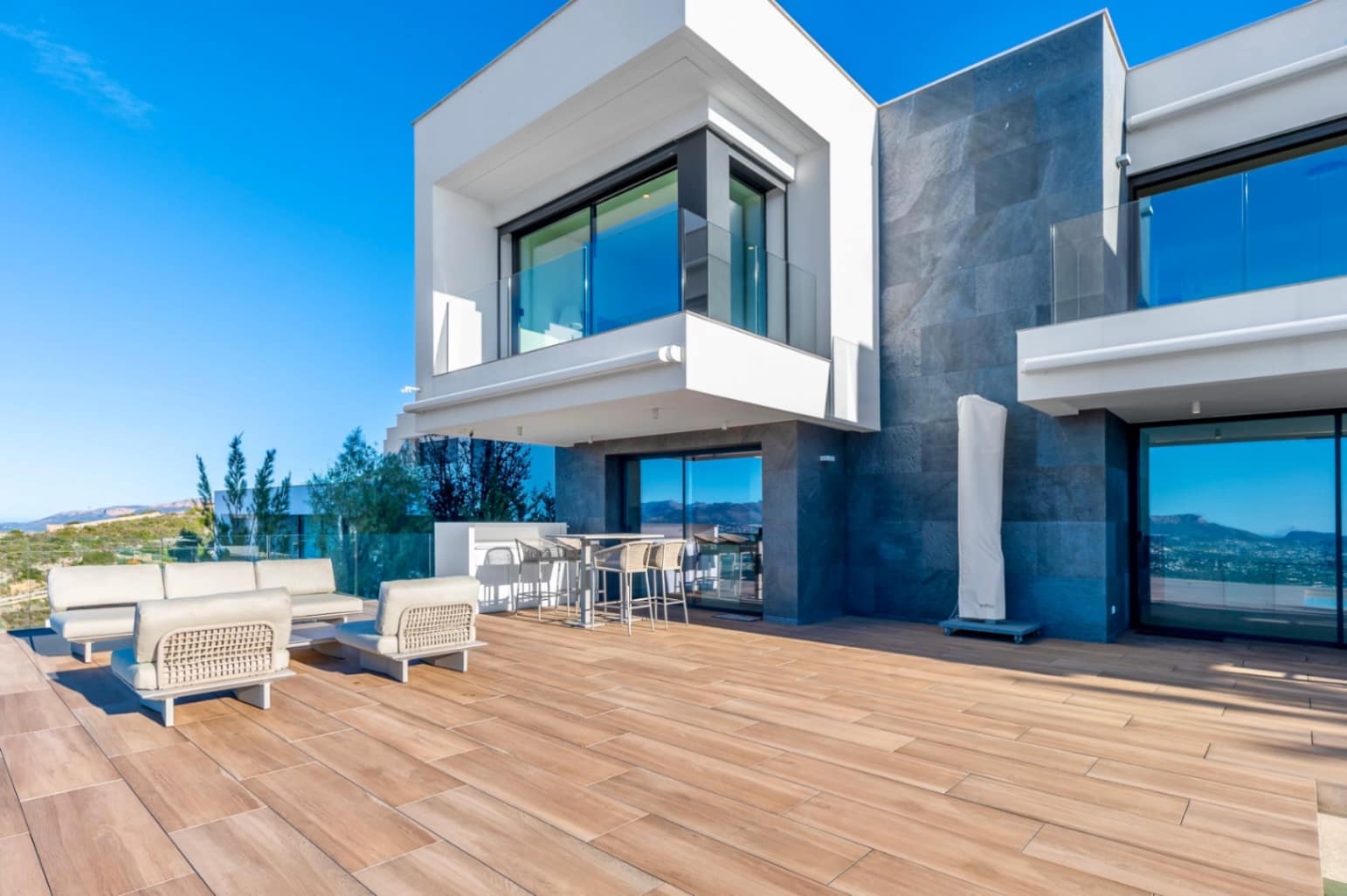 5 slaapkamer Villa te koop in Benitachell / Benitatxell met zwembad - € 3.250.000 (Ref: 9879215)