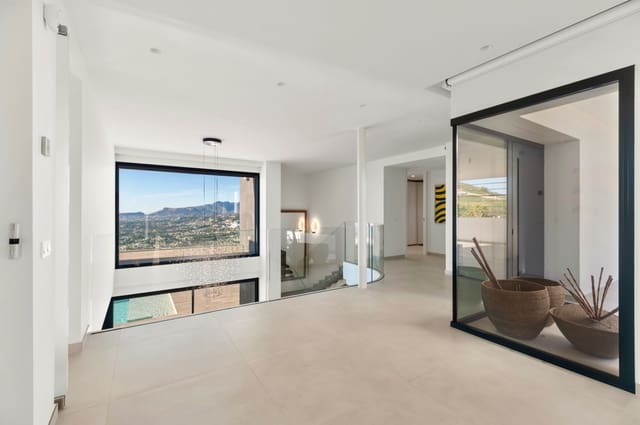 5 slaapkamer Villa te koop in Benitachell / Benitatxell met zwembad - € 3.250.000 (Ref: 9879215)