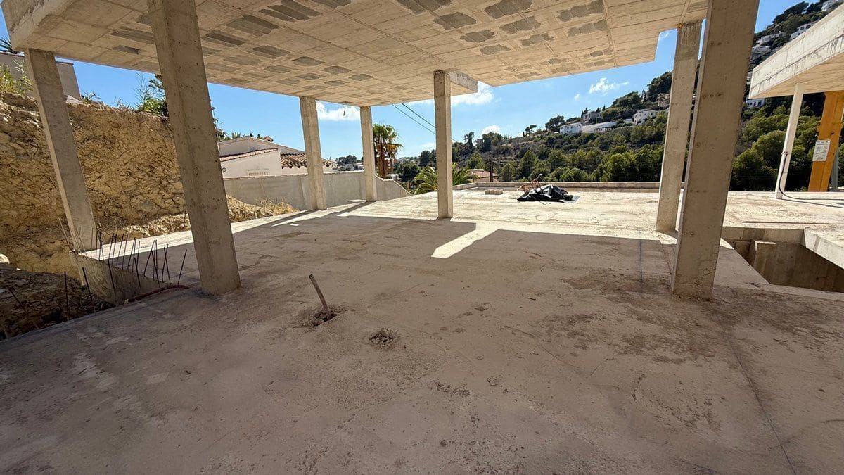 3 bedroom Villa for sale in Benissa with pool - € 1,890,000 (Ref: 9879218)
