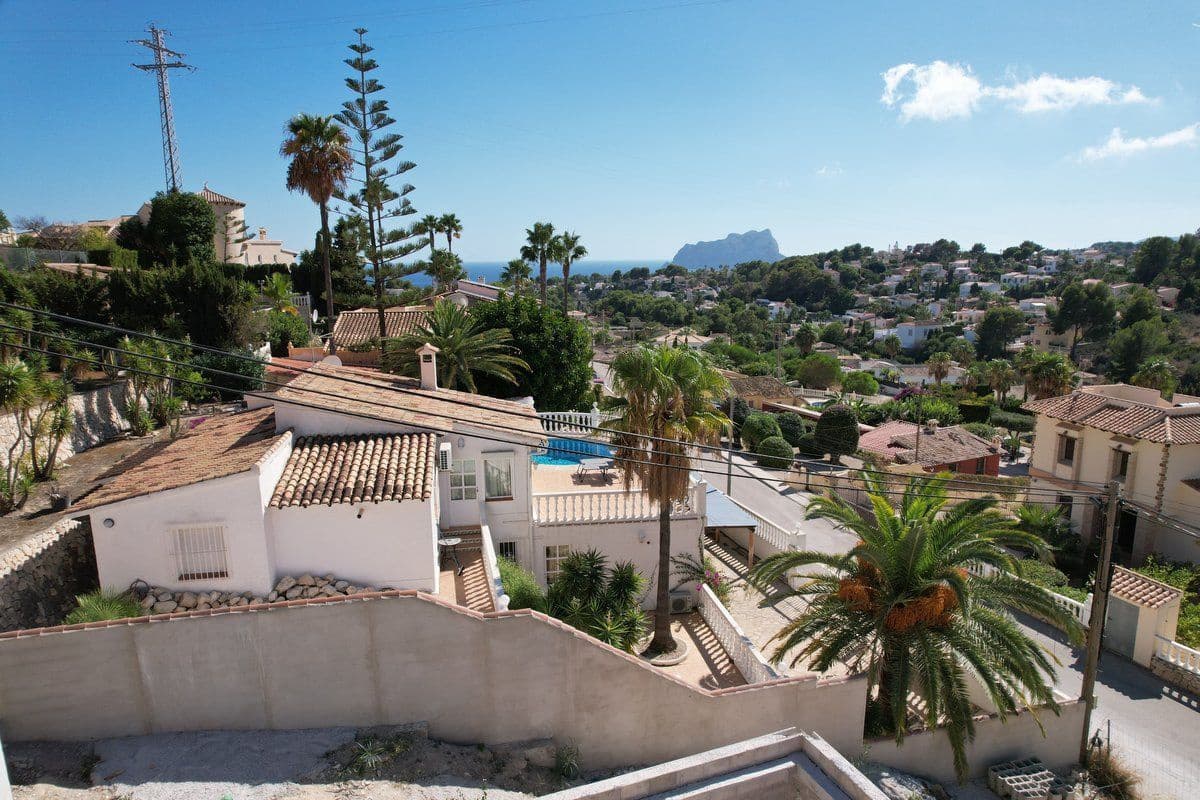 3 bedroom Villa for sale in Benissa with pool - € 1,890,000 (Ref: 9879218)