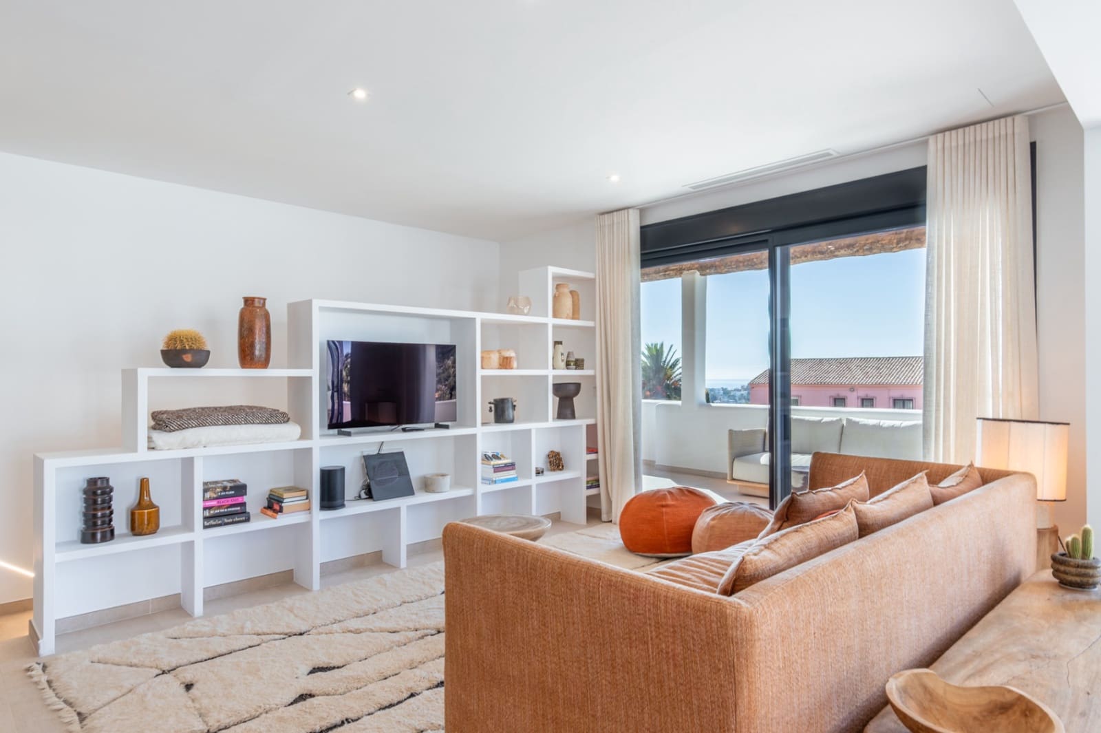 4 bedroom Villa for sale in Moraira with pool - € 2,190,000 (Ref: 9885112)