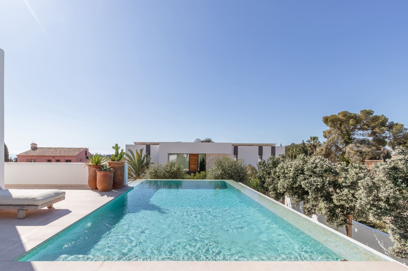 4 bedroom Villa for sale in Moraira with pool - € 2,190,000 (Ref: 9885112)