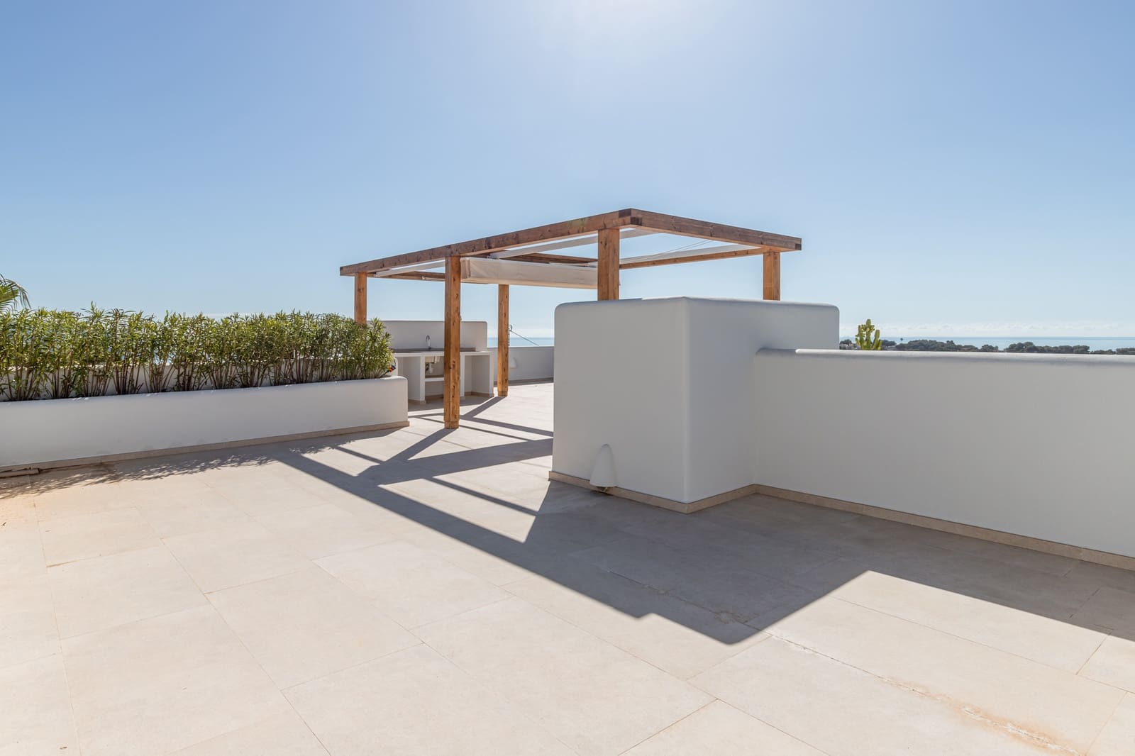 4 bedroom Villa for sale in Moraira with pool - € 2,190,000 (Ref: 9885112)