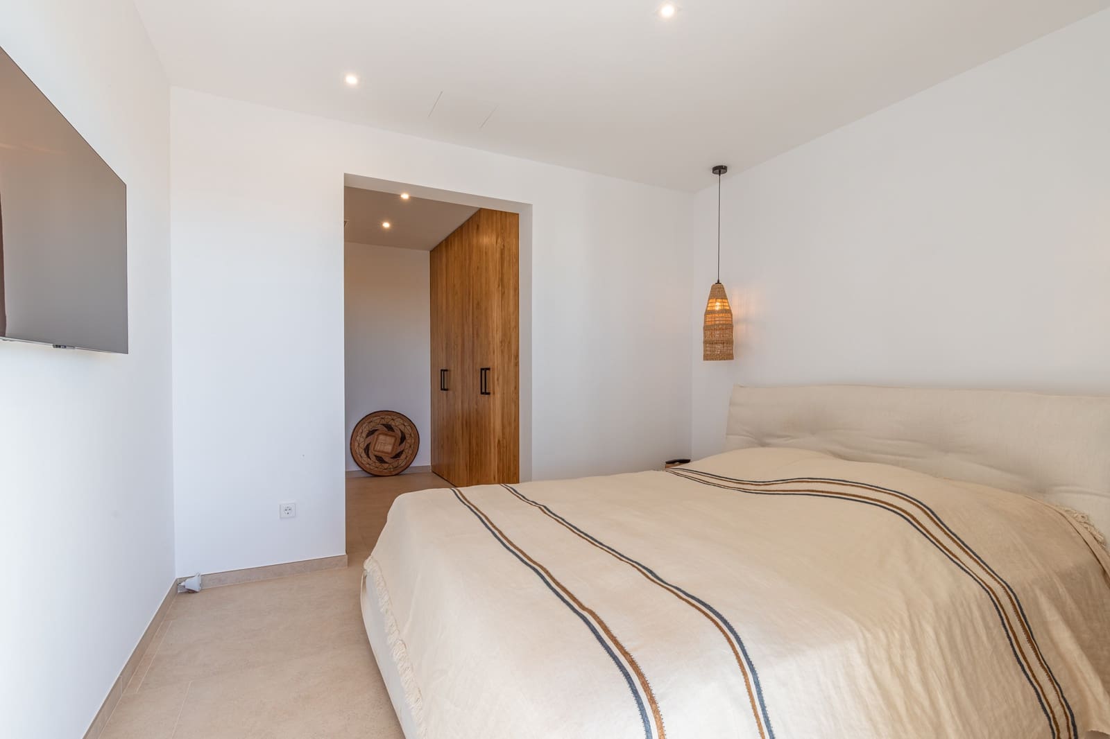 4 bedroom Villa for sale in Moraira with pool - € 2,190,000 (Ref: 9885112)