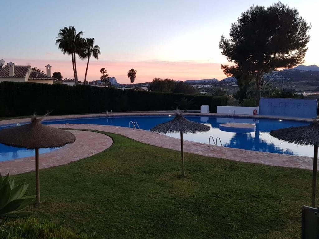 3 quarto Bungalow para venda em Benitachell / Benitatxell com piscina - 505 000 € (Ref: 9885116)