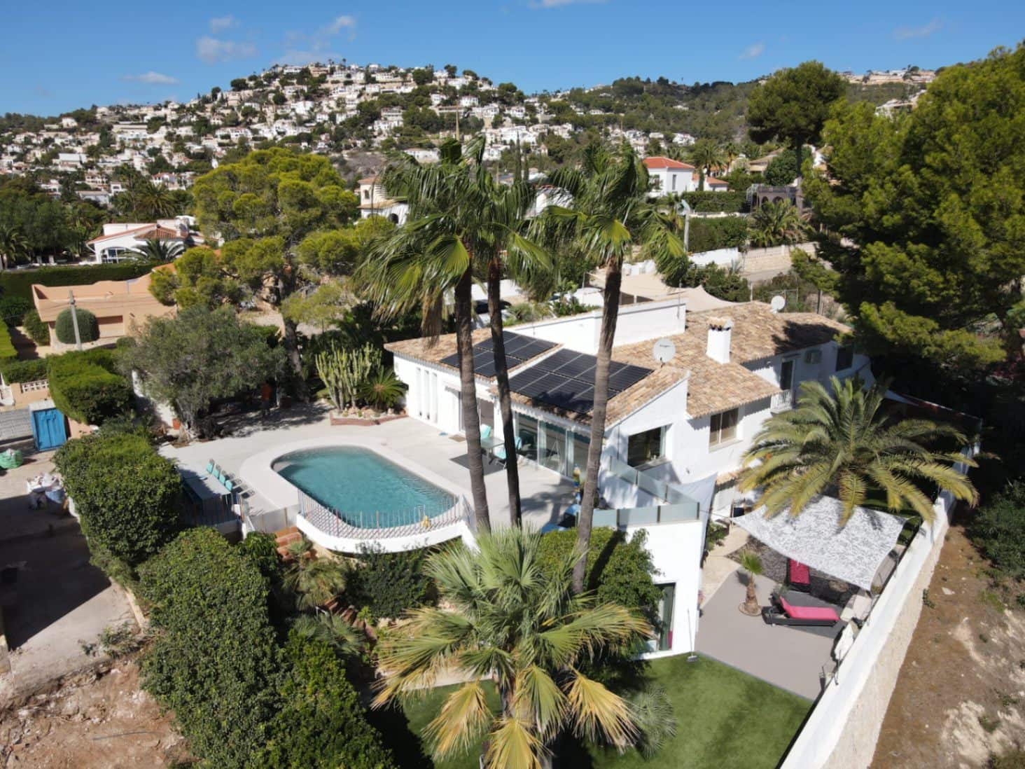 5 makuuhuone Huvila myytävänä paikassa Moraira mukana uima-altaan - 1 450 000 € (Ref: 9885117)
