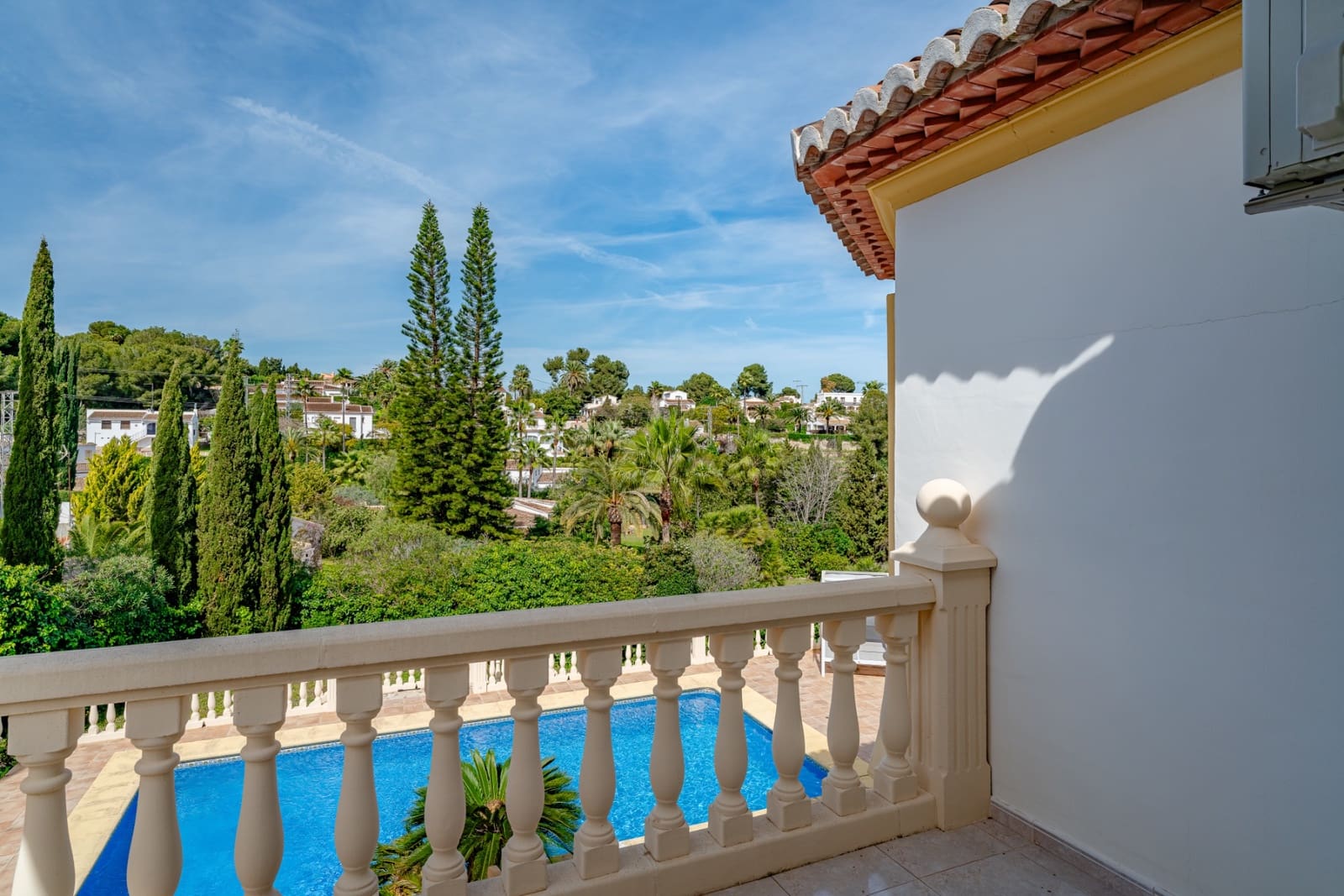 4 quarto Moradia para venda em Javea / Xabia com piscina - 1 125 000 € (Ref: 9885118)