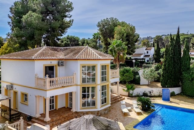 4 quarto Moradia para venda em Centro ciudad, Javea / Xàbia com piscina - 1 125 000 € (Ref: 9885118)