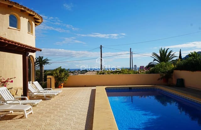4 slaapkamer Villa te koop in Pueblo, Calpe / Calp met zwembad - € 550.000 (Ref: 9892651)