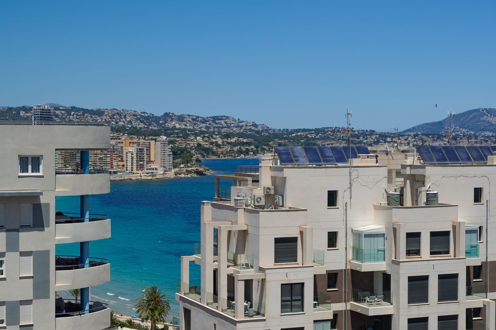Apartamento de 3 habitaciones en Calpe / Calp en venta con piscina - 890.000 € (Ref: 9896903)