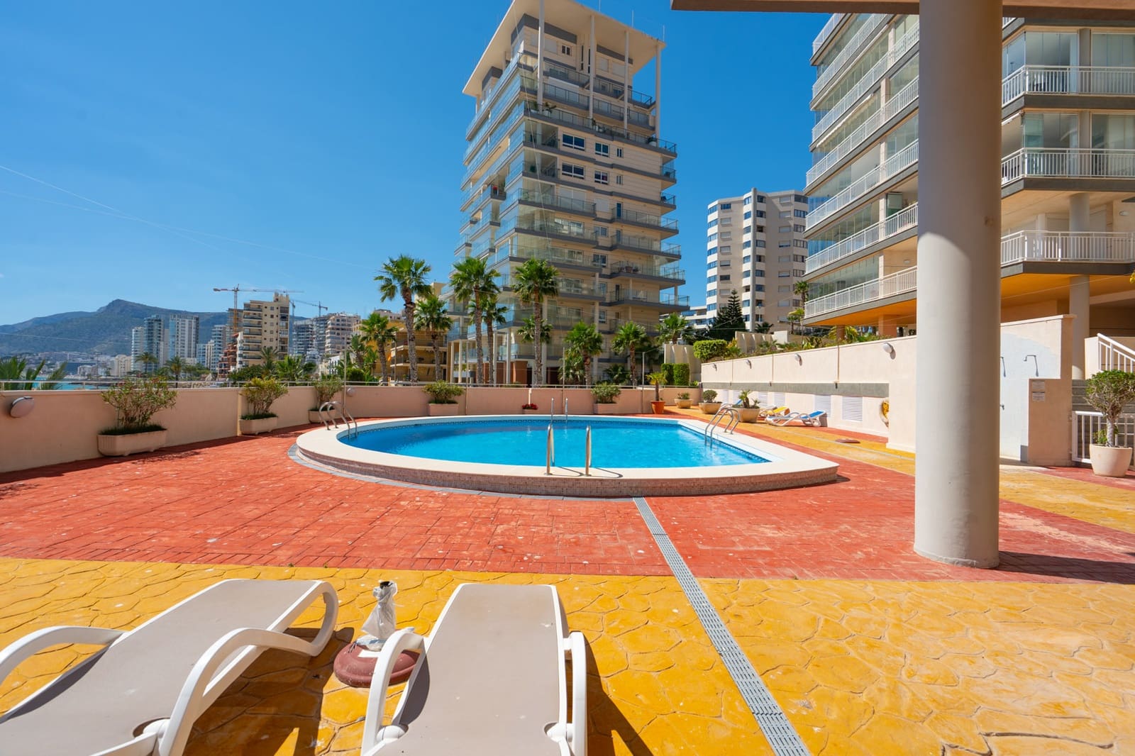 5 bedroom Apartment for sale in Calpe / Calp with pool - € 1,780,000 (Ref: 9896904)