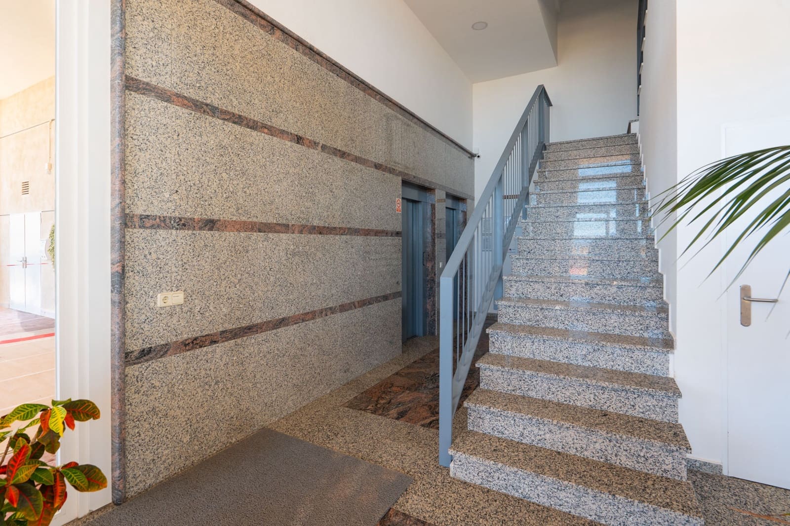 5 bedroom Apartment for sale in Calpe / Calp with pool - € 1,780,000 (Ref: 9896904)
